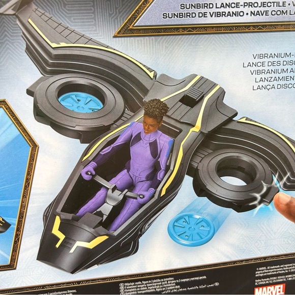 Black Panther Wakanda Forever Vibranium Blast Sunbird Playset with Shuri Marvel - Picture 11 of 13